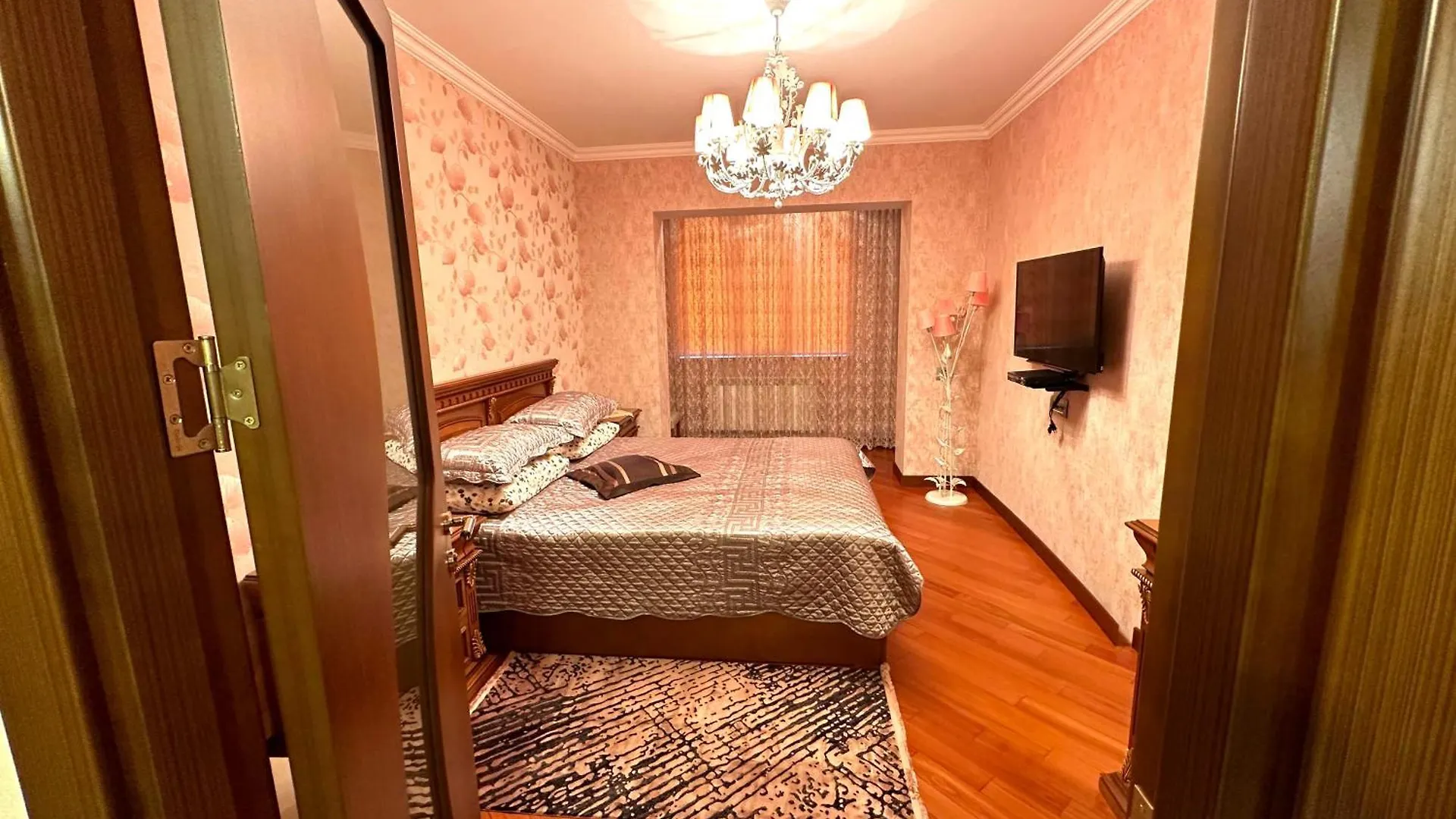 Silver Apart Baku Apartment